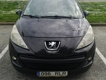 Peugeot 207 2012 1,4 бензин