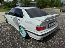 BMW E36 318i 85кВт