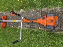 Müüa Husqvarna 555FX