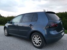 Volkswagen Golf 1.6 85kw, reg makstud