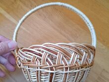 Плетёные корзины из ивовых прутьев
