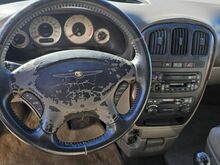 2002 Chrysler Voyager