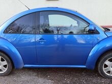 Vw New Beetle , 1.9 72kw .  ÜV : 04.2027