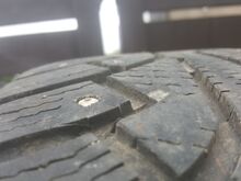 Naastrehvid Nokian 215/65R16