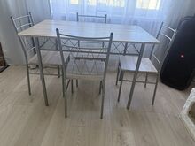 Söögilaua komplekt
