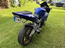M:- YAMAHA YZF- R1