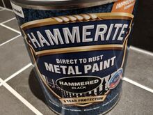 Hammerite 750 ml metallivärv ( uus, otse roostele)