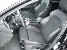 Audi A4 S line 2.0 110kW.