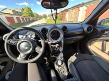 Mini Cooper D Countryman 2011. a