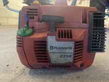Husqvarna 235R