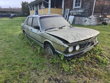 BMW E28 520i 1983