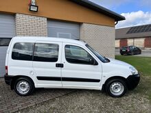 Peugeot Partner 1,4 55kw, 5 KOHTA