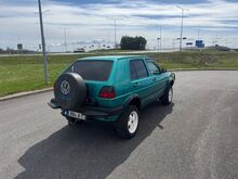 Volkswagen Golf Country 1,8 полный привод