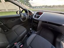 Peugeot 207 1.4 54 kw 2011a luukpära