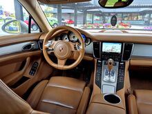 Porsche Panamera 4S