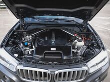 BMW X5 3.0 230kW Webasto, 7-Kohaline
