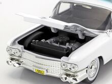 Cadillac Ecto-1 Ghostbusters 1/24 mudel mudelauto