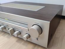 Yamaha R-300 Стереофонический ресивер с естественным звуча�
