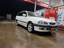 Toyota Avensis 2.0d 81kw.