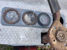 Müüa traktor V-445