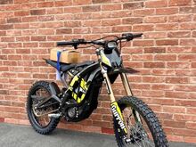 2025/26 Surron LBX - O Miles! (Electric Bike)