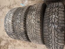 215/60/R17 Nokian naastrehvid