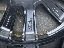 MERCEDES BENZ 17" ORIGINAAL VALUVELJED