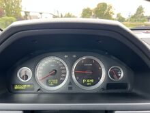 TOODUD HOLLANDIST Volvo XC90 2,4 D5 136kw, 7 KOHTA