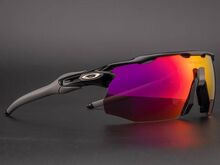 OAKLEY päikeseprillid