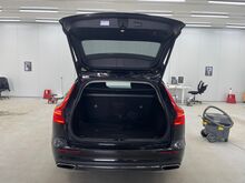 Volvo V60 INSCRIPTION B4 2022a