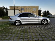 Mercedes c180 (reg makstud)