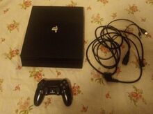 PS4 Pro 1Tb + pult ja karp