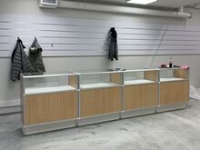 Müügiletid, kapid ja muu inventar