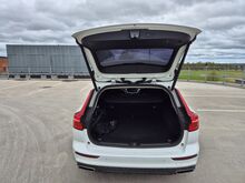 Volvo V60 Cross Country D4 Business Plus AWD