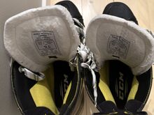 CCM Super Tacks 9370 SR 9,5D Hokiuisud