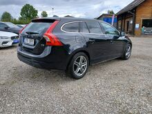 Volvo V60 MOMENTUM 2.0 D 120kW 2011A