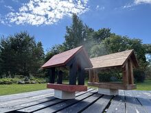 Kaks lindude söögimaja