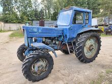Traktor BELARUS MTZ-82