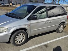 2002 Chrysler Voyager