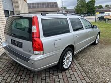 NELIKVEOLINE Volvo V70 2.4 D5 136kw, LISASOOJENDUS