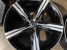 Valuveljed 19" Volvo 5x108