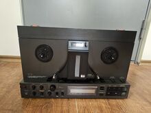 Стереофонический катушечный магнитофон Akai GX-77