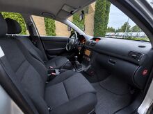 Toyota Avensis 1.6 81kW