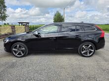 Volvo V60 2.4 162kW Twin Engine R-Design Facelift