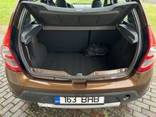 Dacia Sandero Stepway 1,6 BENSIIN 62kw