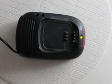 Зарядное устройство Bosch для Li-ion аккумуляторов, оригина