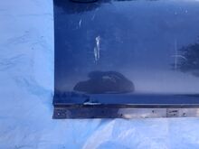 04-11 AUDI A6 C6  parempoolne ukseleht.