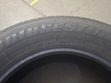 Bridgestone suverehvid 235/65R18