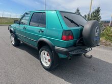 Volkswagen Golf Country 1,8 полный привод