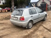 Volkswagen Golf 3 1.8